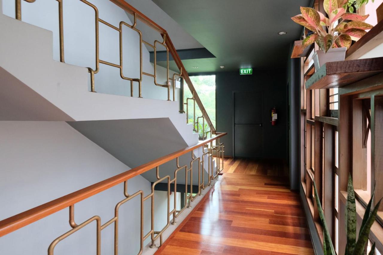 The Craft Nimman Hotel Чиангмай Екстериор снимка